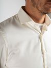 Suitable Hemd Extra Lange Mouwen Twill Ecru Model / Detail
