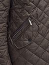 Quilted Jas Barbour Chelsea Olijfgroen Model / Detail