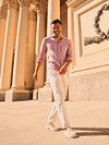 Suitable Shirt Linen Pink Model / Sfeerbeeld