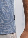 State of Art Polo Shirt with Leaf Print Light Blue Model / Detail