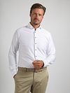 Suitable Chemise Herringbone Blanche Model / Voorkant avec Stefan
