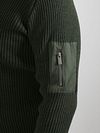 Suitable Sweter Mou ciemnozielony Model / Detail