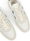 Veja Baskets V-90 Vert Product / Detail