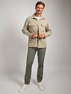 Overshirt Suitable in Tencel greige Model / Voorkant