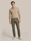 Suitable chino Plato verde oliva Model / Voorkant