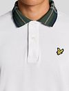 Lyle & Scott Piké med Tartan-krage Vit Model / Detail