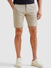 Vanguard V9 Chino Short Ecru Model / Voorkant