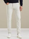 Vanguard Jeans V12 Rider Ecru Denim Model / Voorkant