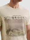 T-shirt PME Legend Heavy Jersey z nadrukiem w kolorze ecru Model / Detail