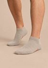 Falke Hold Varm Sneaker Sok Beige Model / Voorkant