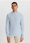 Dstrezzed Pullover Light Blue Melange Model / Voorkant