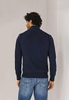 Jersey con media cremallera State of Art azul marino Model / Achterkant