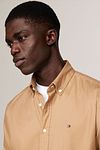 Camicia Tommy Hilfiger in flanella spazzolata beige Model / Detail