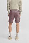 BOSS Chino Shorts Rosa Model / Achterkant
