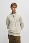 Sweter BOSS Kanobix Half Zip w kolorze ecru Model / Voorkant