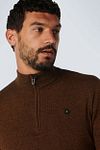 No Excess Half Zip Pullover Caramel Model / Detail