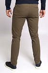 Vanguard V12 Chino Khaki Brown Model / Achterkant