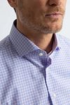 Camisa Steppin' Out Slim Fit de cuadros azul y rojo Model / Detail