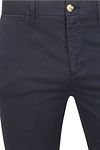 Chino teñido en prenda McGregor en azul marino Product / Detail