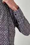 Desoto Hemd Timeless Elegance Print Donkerblauw Model / Detail