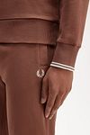 Fred Perry Half Zip Trui Whisky Bruin Model / Detail