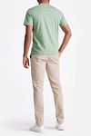 Konge Essentials Steve T-skjorte i lys grønn Model / Achterkant