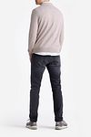 King Essentials The John Pullover Merino Beige Model / Achterkant
