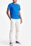 King Essentials The Steve T-Shirt Royal Blauw Model / Voorkant