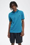 Fred Perry Polo M3600 Mid Blue V35 Model / Voorkant