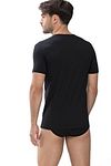Mey Dry Cotton T-Shirt de cuello redondo en negro Model / Achterkant