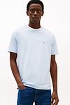 Tommy Hilfiger T-shirt Essential Licht Blauw Model / Voorkant