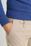 Sweter z wełny jagnięcej Suitable z okrągłym dekoltem, królewski niebieski Model / Detail