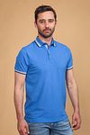 Suitable Poloshirt Brick Mid Blau Model / Voorkant mit Emiel