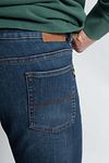 Steppin' Out Jeans New Russel Medium Denim Bleu Model / Detail