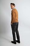 Steppin' Out sweter z bawełny i kaszmiru z dekoltem w serek, camel Model / Achterkant