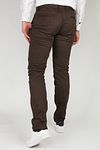 Suitable Chino Sartre marrone scuro Model / Achterkant