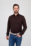 Suitable Hemd Pique Braun Model / Voorkant mit Emiel
