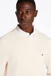 Sweter Tommy Hilfiger Structure w kolorze off-white Model / Detail