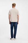 T-shirt BOSS Interlock beige Model / Achterkant