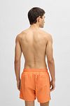 Costume da bagno BOSS arancione Model / Achterkant