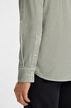 BOSS Relegant Shirt Corduroy Green Model / Detail