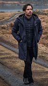 Parka Didriksons Kenny w kolorze granatowym Model / Sfeerbeeld