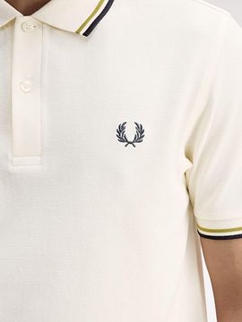 Fred Perry Polo Twin Tipped M3600 Ecru 46A Model / Detail