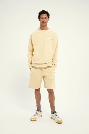 160747