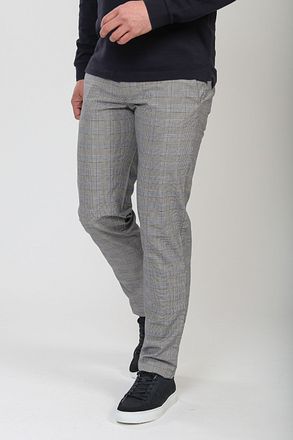 Suitable Chino Sartre Karo Camel