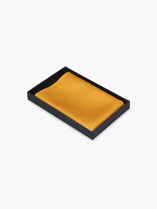 Suitable Silketørklæde Guld