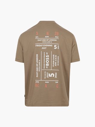 Camiseta BOSS con estampado trasero en marrón claro