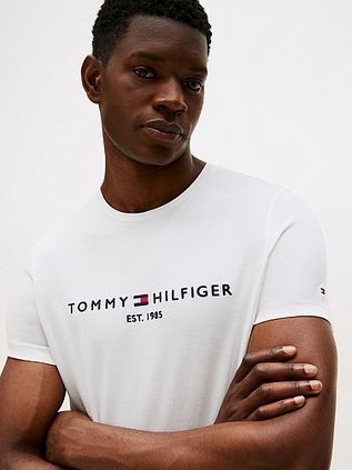 T-Shirt Tommy Hilfiger con logo en blanco