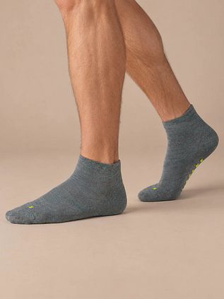 Falke Håll Varm Sneakersockor Grå 6333