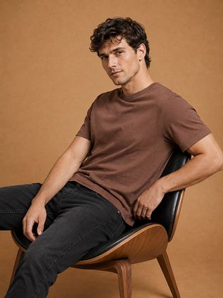 King Essentials The Steve T-Shirt Bruin